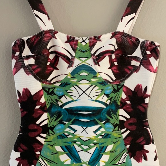 Tropical Print BodyCon Bandage Dress - Picture 2 of 3